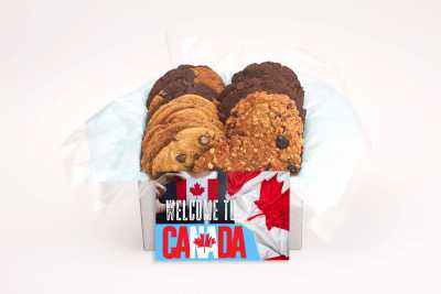 Welcome to Canada Gift Box